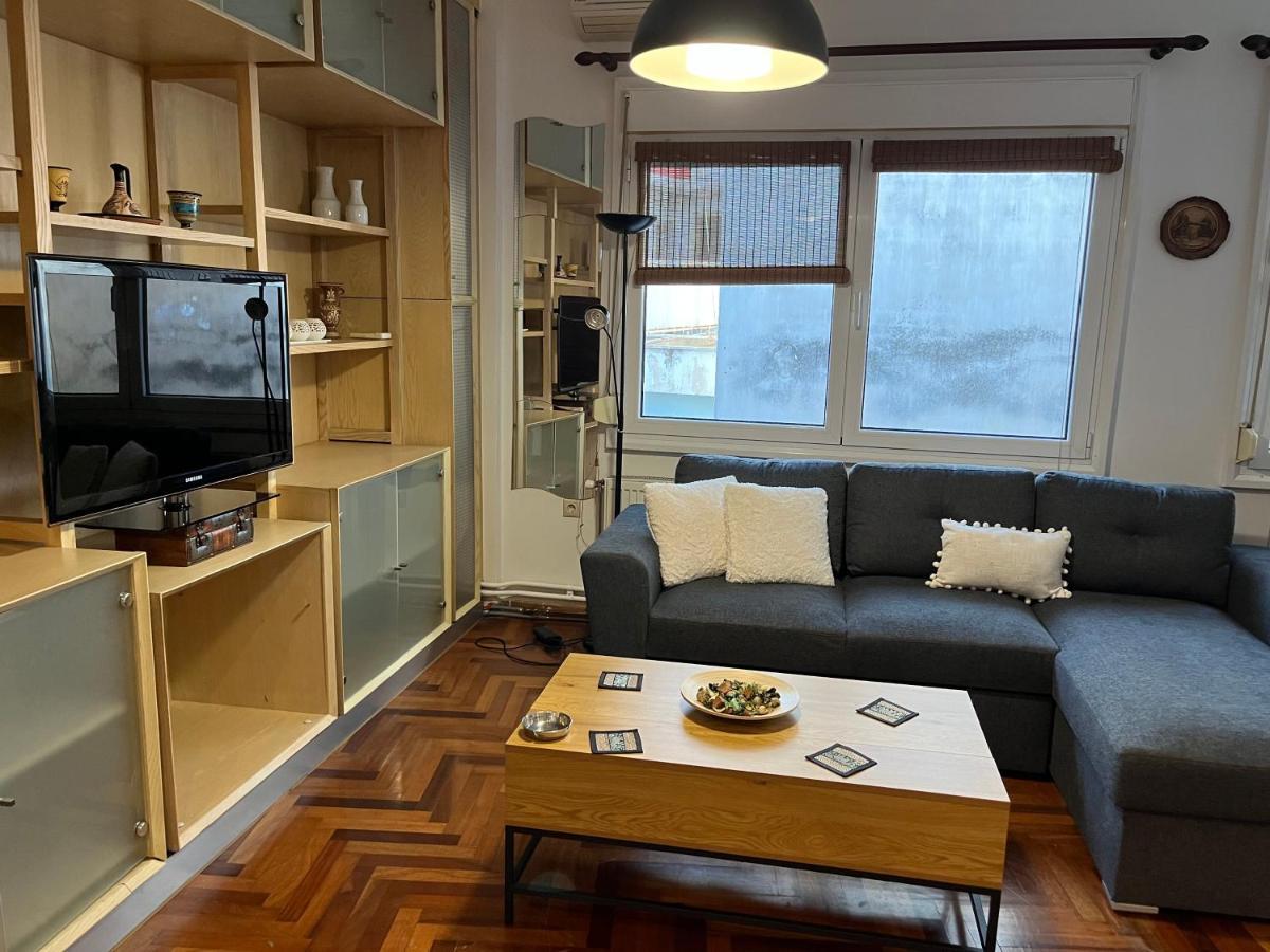 Chita'S Downtown Apartment يانينة المظهر الخارجي الصورة